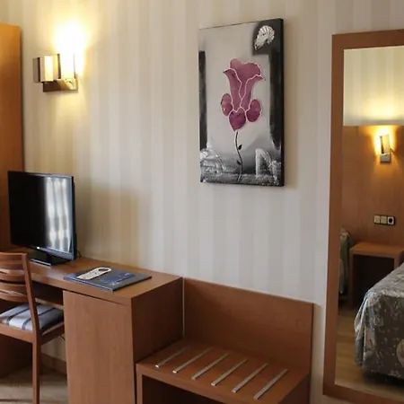 Ramblas Hotel 3*