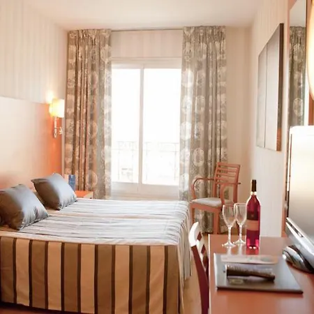 Ramblas Hotel 3*