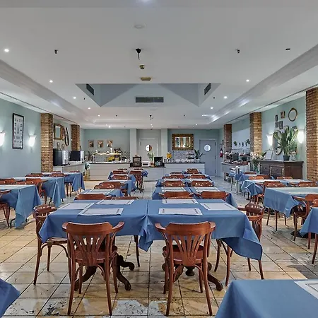 Ramblas Hotel 3*