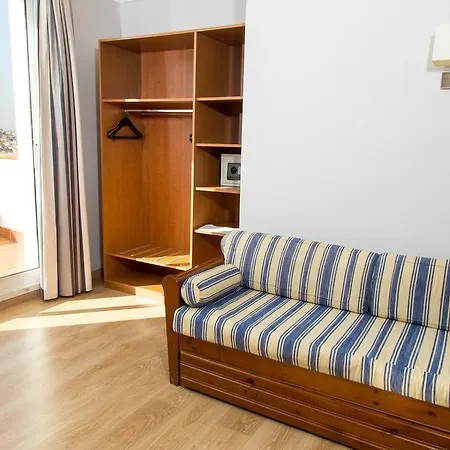 Hotel Ramblas 3*