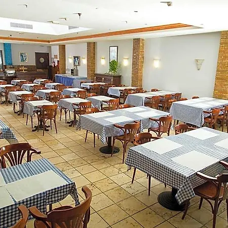 Hotel Ramblas 3*