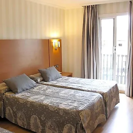 Hotel Ramblas 3*