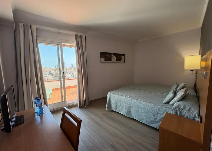 Hotel Ramblas 3*